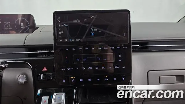 Hyundai Staria Staria 4WD Lounge 9 мест — Фото автомобиля 14
