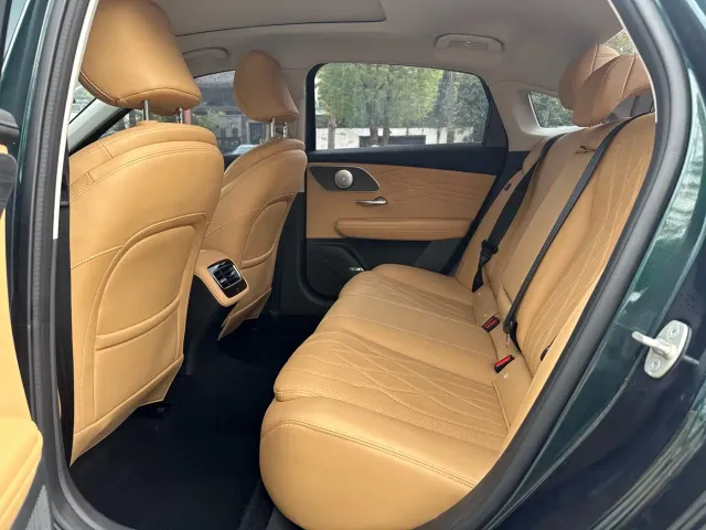 Chery Arrizo 8 PRO — Фото автомобиля 8