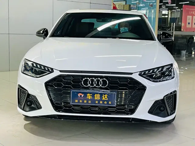 Audi A4L — Фото автомобиля 3