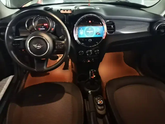 MINI Hatch — Фото автомобиля 9