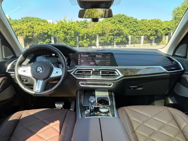 BMW X5 — Фото автомобиля 15