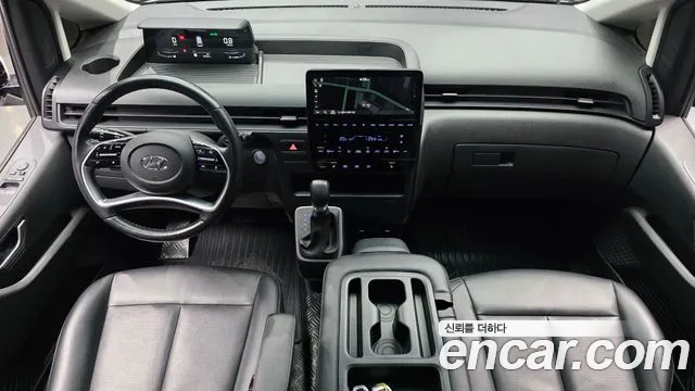 Hyundai Staria — Фото автомобиля 10