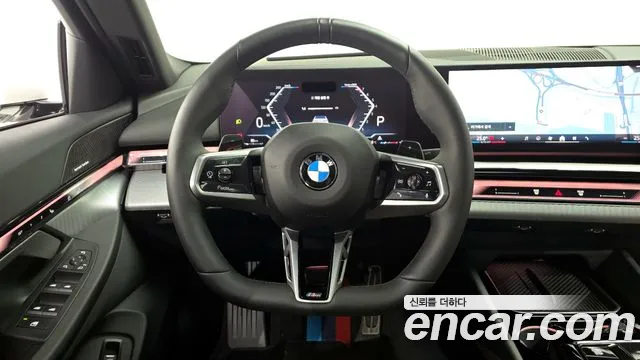 BMW 5-Series — Фото автомобиля 13