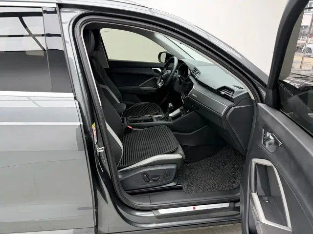 Audi Q3 — Фото автомобиля 16