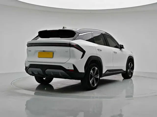 Geely Galaxy L7 — Фото автомобиля 6