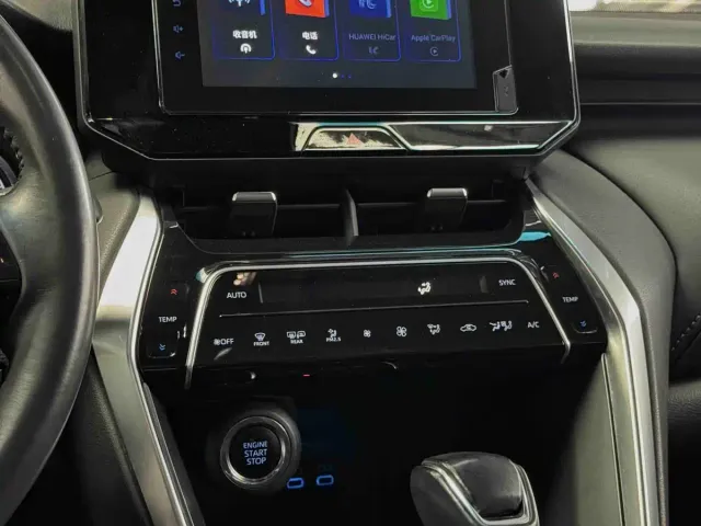 Toyota Harrier — Фото автомобиля 11