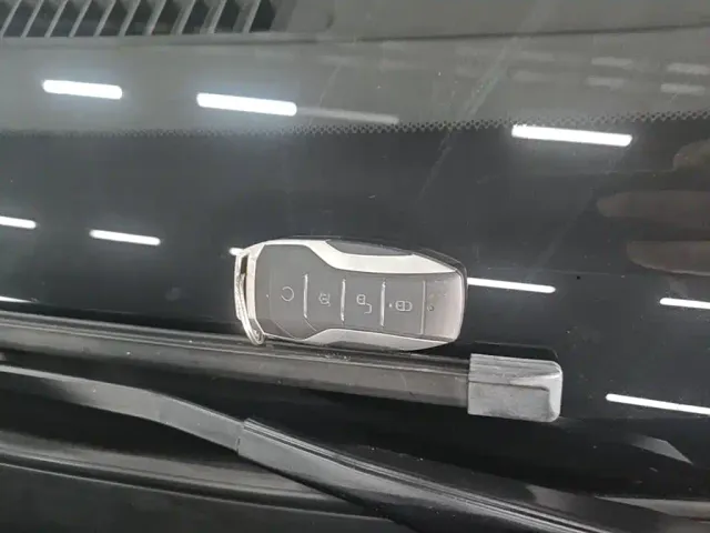 BYD Han — Фото автомобиля 8