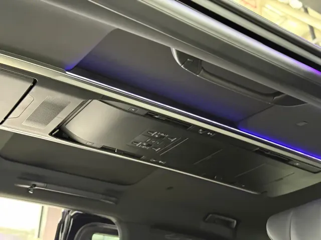Toyota Alphard — Фото автомобиля 16