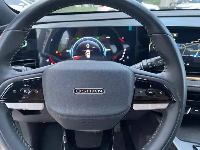 Changan X5 Plus — Фото автомобиля 18