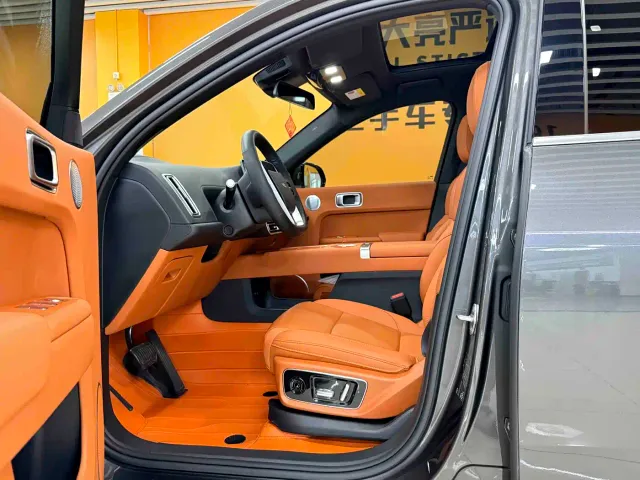 Li Auto L7 — Фото автомобиля 7