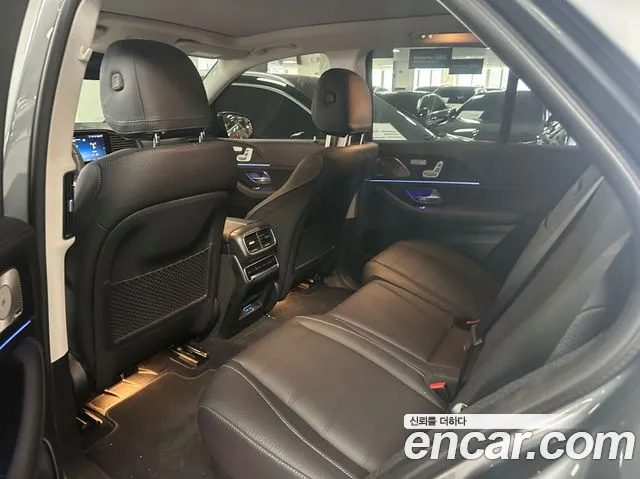 Mercedes-Benz GLE-Class — Фото автомобиля 10