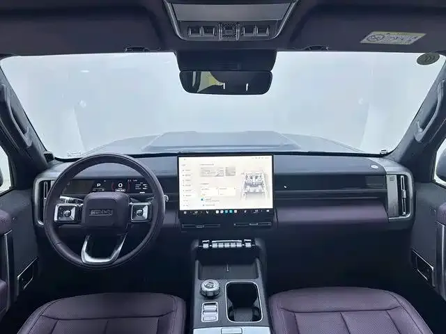 iCAR V27 — Фото автомобиля 5