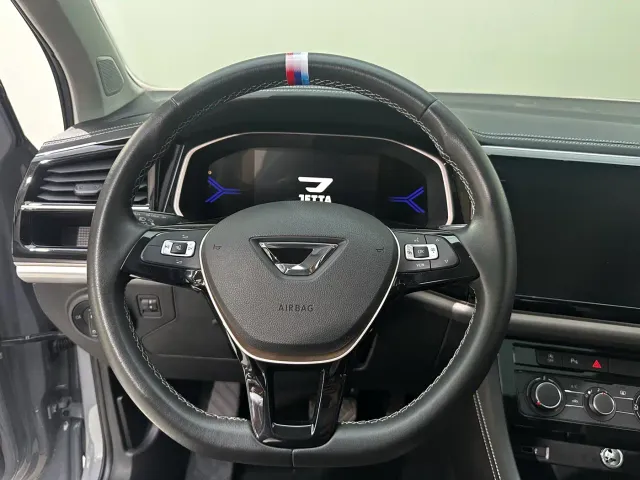 Jetta VS7 — Фото автомобиля 10