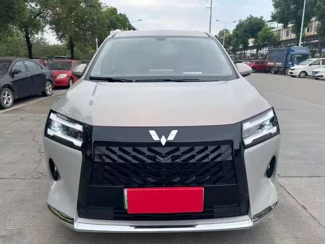 Wuling Starlight 730 — Фото автомобиля 2