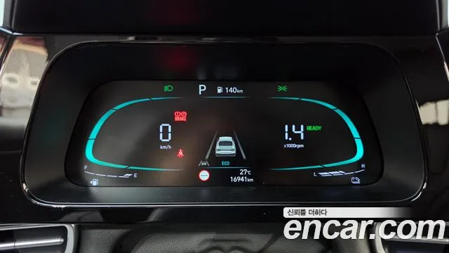 Hyundai Avante CN7 — Фото автомобиля 11
