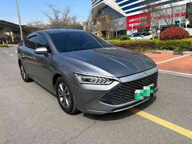 BYD Qin PLUS — Фото автомобиля 3