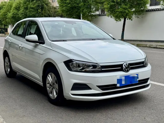 Volkswagen Polo — Фото автомобиля 3