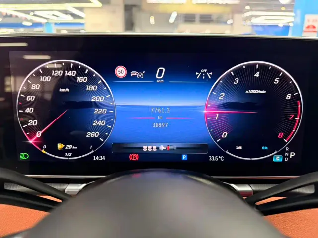 Mercedes-Benz S-Class — Фото автомобиля 5