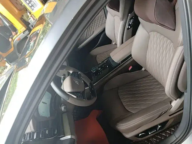 BYD Han — Фото автомобиля 10