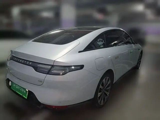 Leapmotor C01 — Фото автомобиля 4