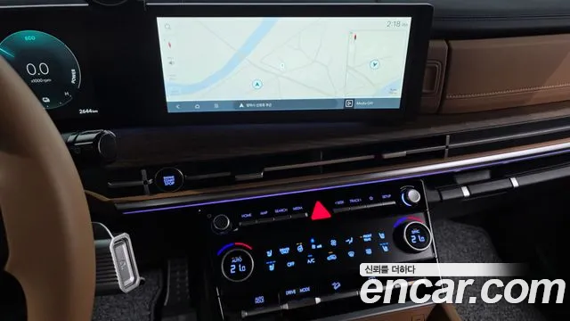 Hyundai Santafe — Фото автомобиля 14