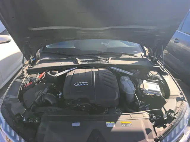 Audi A4 — Фото автомобиля 10