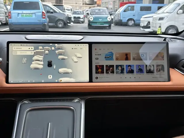 Xpeng G9 — Фото автомобиля 15