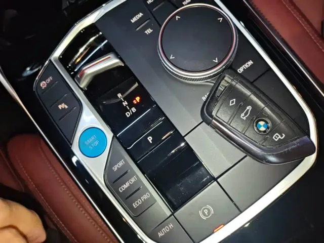 BMW i3 — Фото автомобиля 8