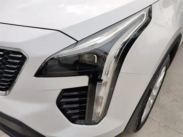 Cadillac XT4 — Фото автомобиля 23