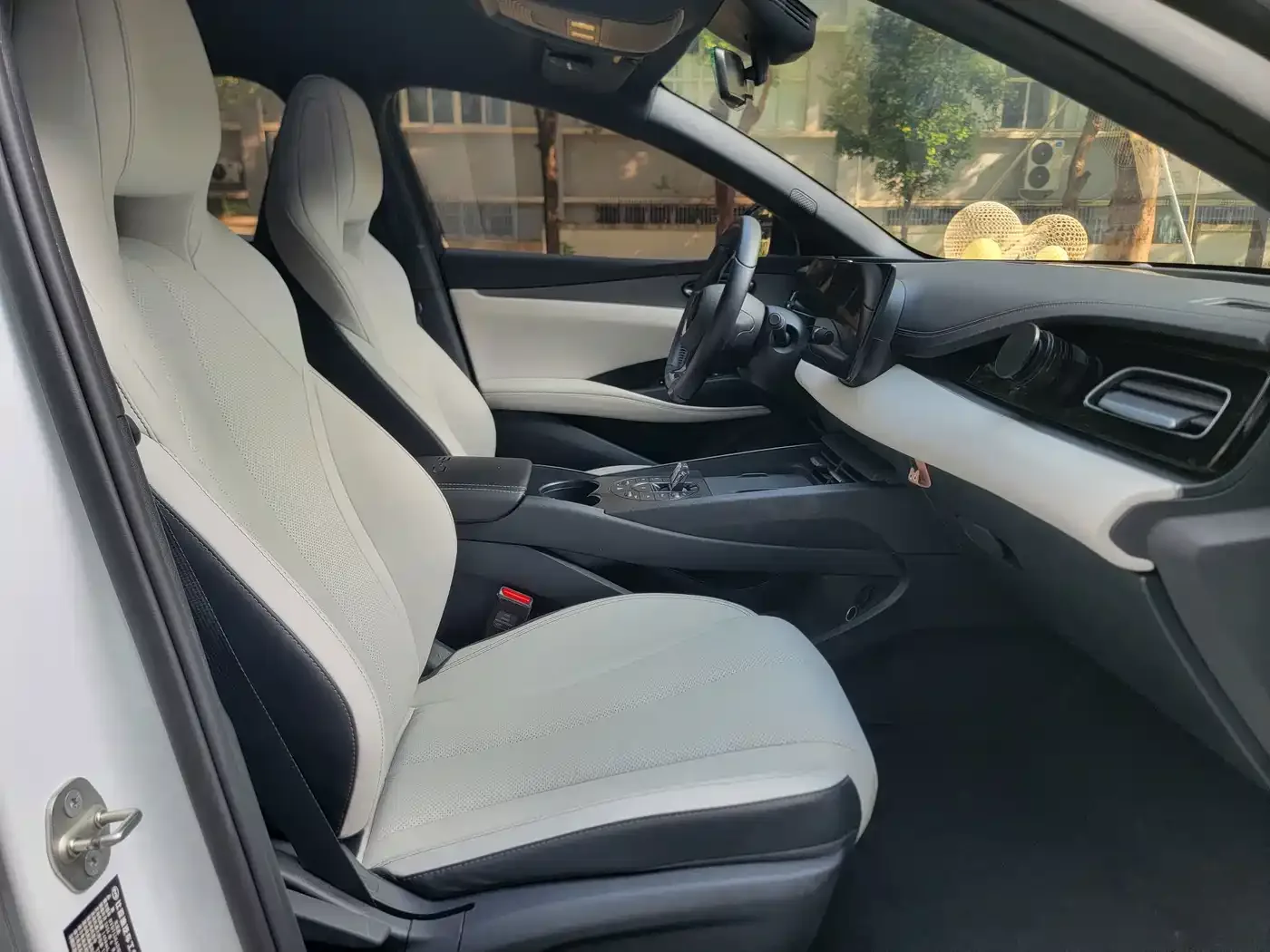 BYD Seal 06 New Energy 2024 DM-i 80KM Luxury — Фото автомобиля 10