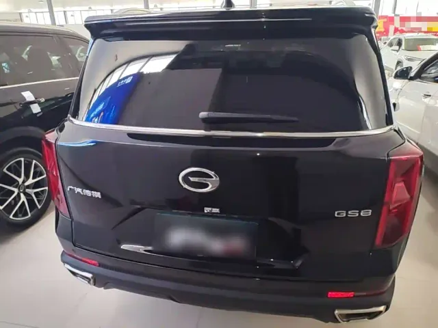 GAC Trumpchi GS8 — Фото автомобиля 5