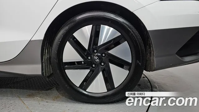 Hyundai Ioniq 6 — Фото автомобиля 6
