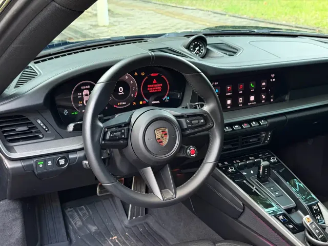 Porsche 911 — Фото автомобиля 13