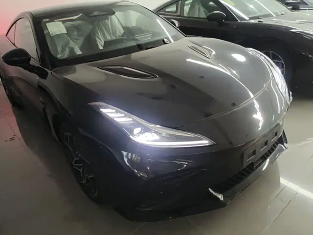 Hozon Neta GT — Фото автомобиля 3