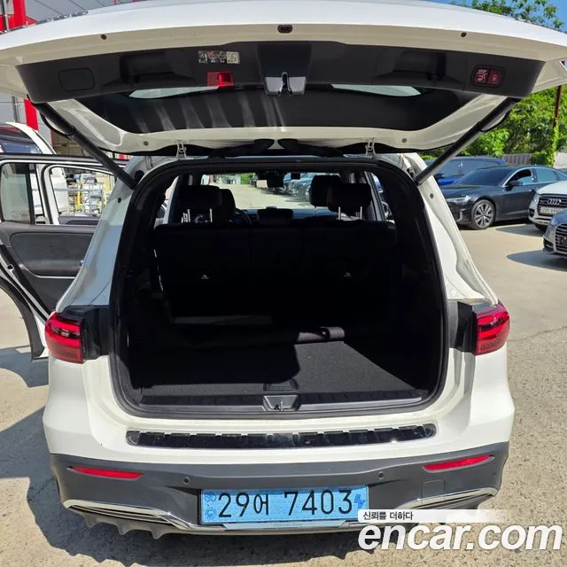 Mercedes-Benz EQB X243 — Фото автомобиля 14
