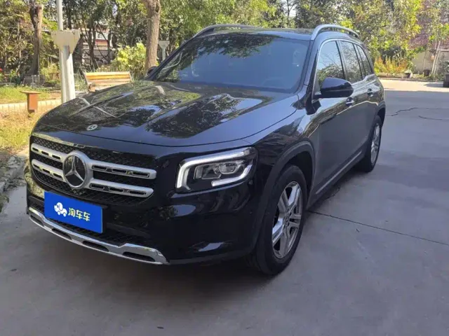 Фотография автомобиля — Mercedes-Benz GLB-Class
