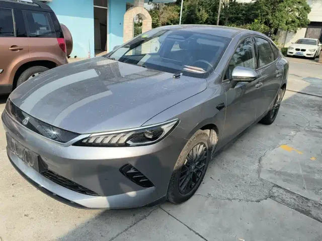 Фотография автомобиля — BYD Qin PLUS