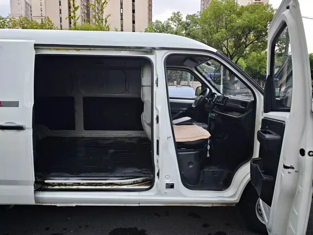 Karry Jiangtun E7 — Фото автомобиля 7