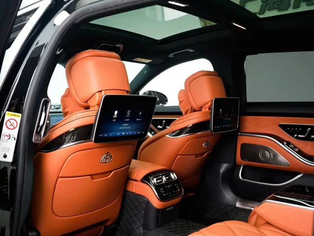 Mercedes-Benz Maybach S-Class — Фото автомобиля 17