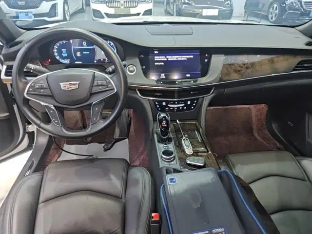 Cadillac CT6 — Фото автомобиля 5