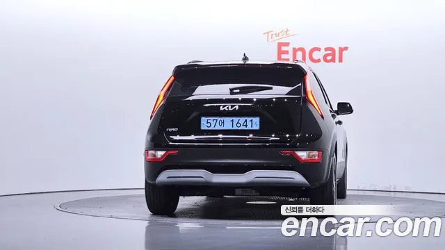 Kia Niro All Niro EV Air — Фото автомобиля 4