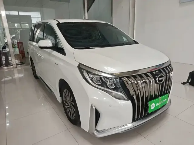 GAC Trumpchi M8 — Фото автомобиля 3