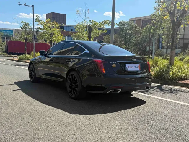 Cadillac CT5 — Фото автомобиля 7