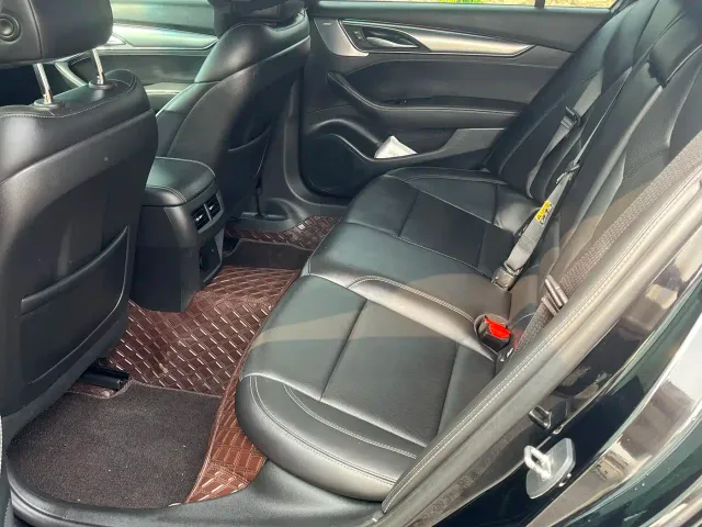 Cadillac CT5 — Фото автомобиля 8