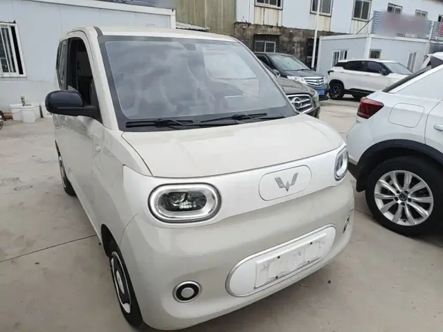Wuling Hongguang Mini EV — Фото автомобиля 3