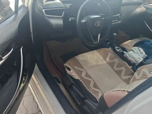 Toyota Corolla — Фото автомобиля 9