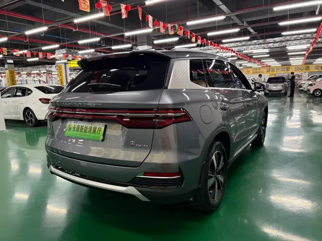 BYD Song Pro — Фото автомобиля 9