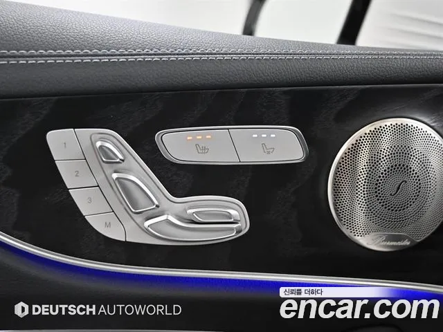 Mercedes-Benz E-Class — Фото автомобиля 17