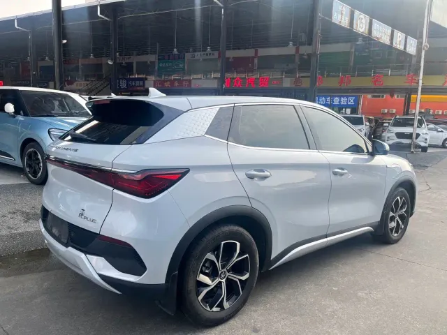 BYD Yuan PLUS — Фото автомобиля 9