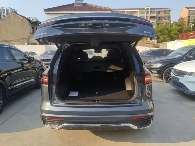 Geely Xingyue L — Фото автомобиля 18